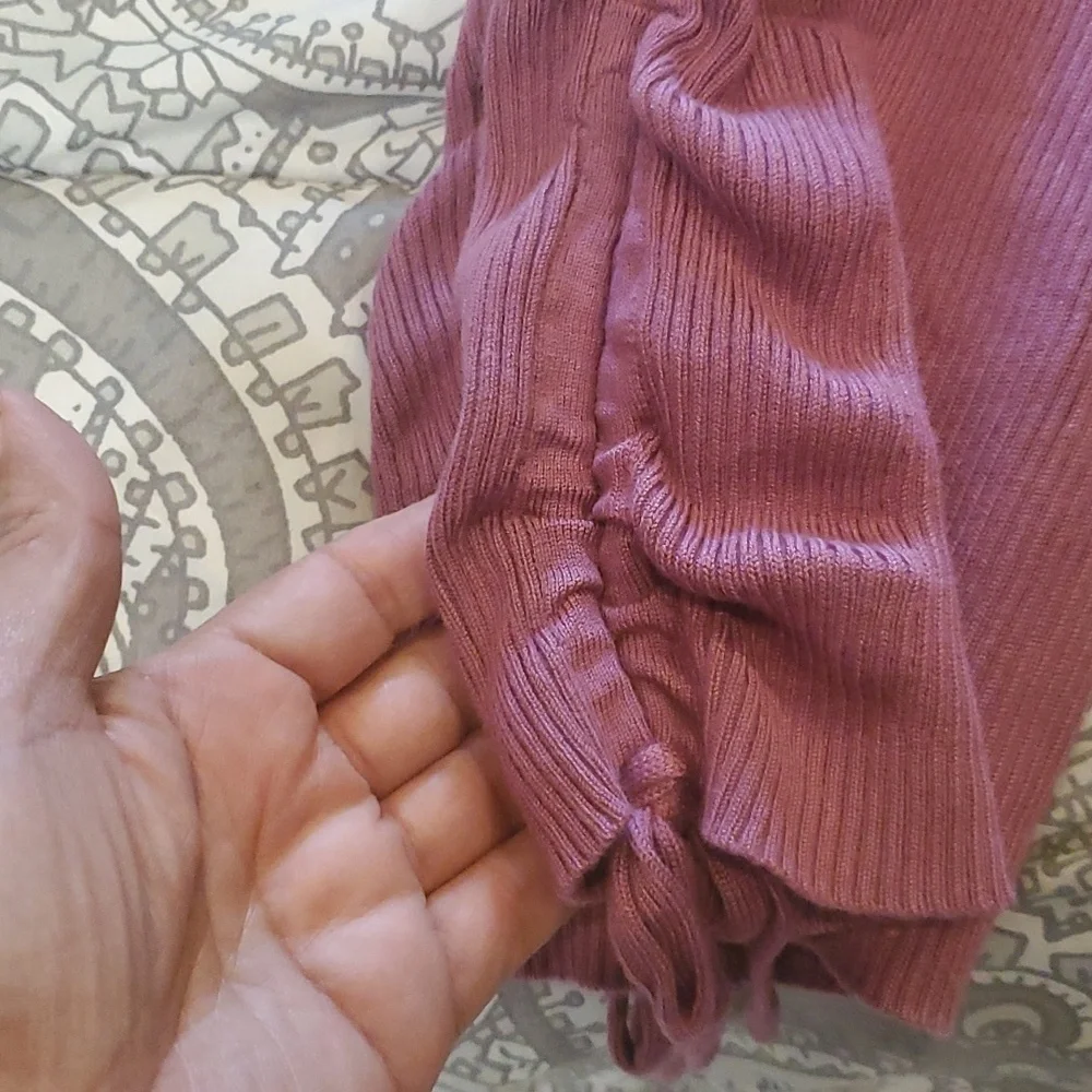 Fashion Nova sweater dress - Picture 5 of 7